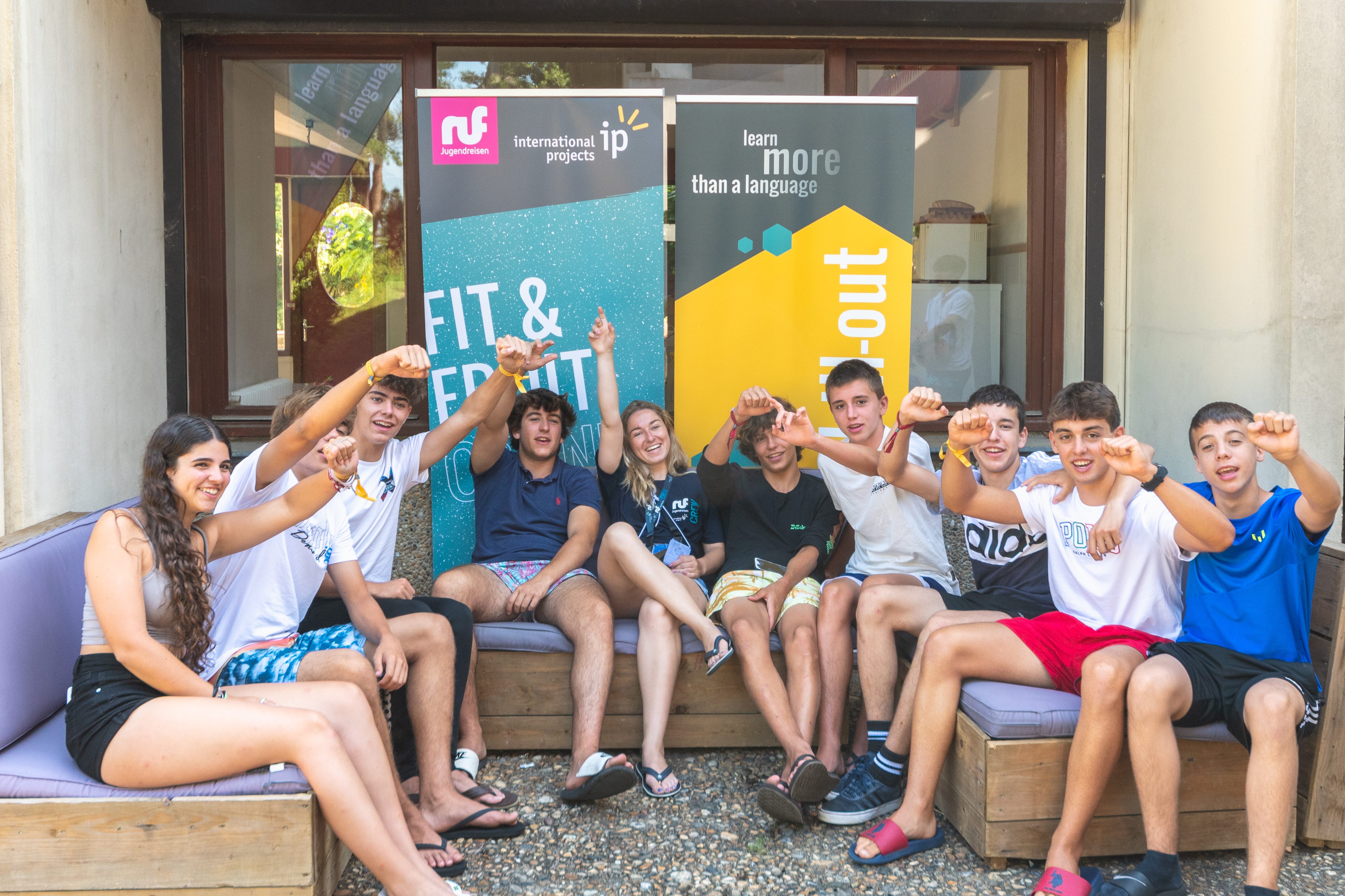 Gruppe vor Sprachschule